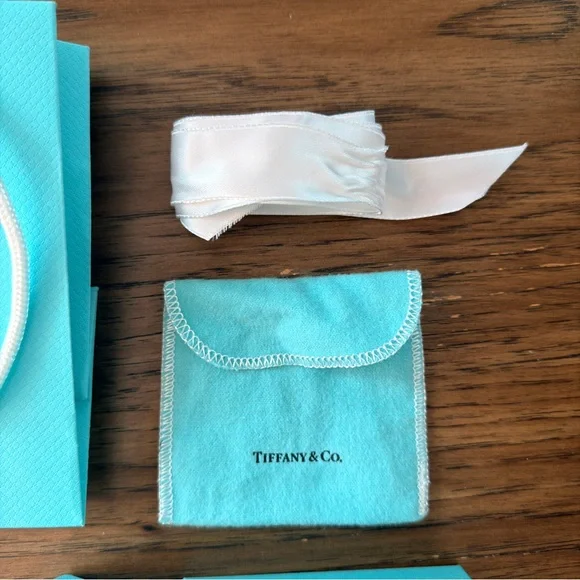 Tiffany & Co. Turquoise Packaging Set - Picture 4 of 6